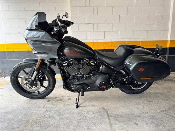 HARLEY-DAVIDSON LOW RIDER ST 